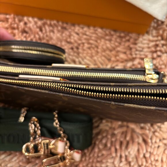 LOUIS VUITTON cowhide crossbody shoulder bag - Picture 9 of 10